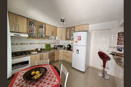 6_photo/94dce291b5.8a00a68238a6a06b-ATLAS-951b7fce-a4e5-4f4b-acb0-a831c66bf159.jpg de casa à venda com 3 quartos, 150m² em Cidade Industrial de Curitiba, Curitiba