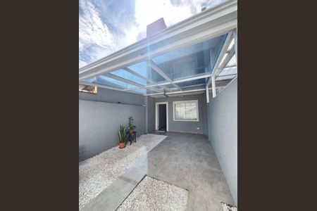 2_photo/94dce29257.7a37549eceeba21f-ATLAS-6abcdaeb-87d6-4321-81d3-15874f7ce545.jpg de casa à venda com 3 quartos, 83m² em Cidade Industrial de Curitiba, Curitiba