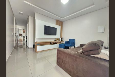 6_photo/94dce29257.7a37549eceeba21f-ATLAS-afdad970-f77b-4c2b-ae5f-7f895cd20b3a.jpg de casa à venda com 3 quartos, 83m² em Cidade Industrial de Curitiba, Curitiba