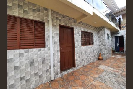 2_photo/94dce29259.31fa6799cfd26a89-ATLAS-fb726c94-170a-4f98-aa4b-b8ce36ec8d30.jpg de casa à venda com 7 quartos, 250m² em Cidade Industrial de Curitiba, Curitiba