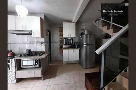 10_photo/94dce29259.d06bcbdeb4629d45-ATLAS-d1a6c3bc-779f-46fc-a4b5-d561dd3e92b8.jpg de casa à venda com 7 quartos, 250m² em Cidade Industrial de Curitiba, Curitiba