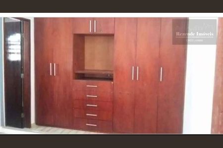 15_photo/94dce29267.43e27fbc1ade4182-ATLAS-051355b9-8a2a-41d0-84e9-059f4a1a3372.jpg de casa à venda com 2 quartos, 100m² em Cidade Industrial de Curitiba, Curitiba