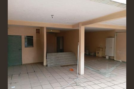 9_photo/94dce29311.1f5e9081baf124f6-ATLAS-e67843f2-6650-4770-a7ee-6dc8c4201046.jpg de casa à venda com 5 quartos, 110m² em Cidade Industrial de Curitiba, Curitiba