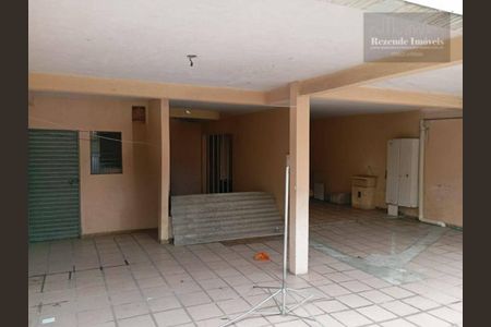 4_photo/94dce29311.94e773795addef79-ATLAS-29d1b076-7bc1-44b7-a428-c4667a4ef8e8.jpg de casa à venda com 5 quartos, 110m² em Cidade Industrial de Curitiba, Curitiba