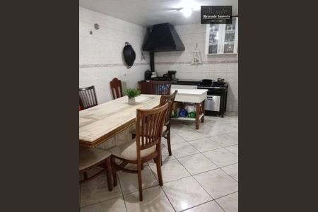 25_photo/94dce29607.4ee10e9110698254-ATLAS-ba39de6a-85dd-4a7f-9ca8-d2576fcf1f48.jpg de casa à venda com 3 quartos, 230m² em Cidade Industrial de Curitiba, Curitiba