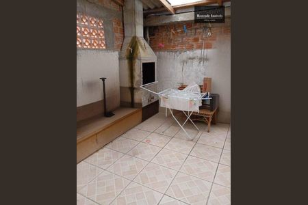 10_photo/94dce29607.df2406aa61ba3211-ATLAS-09d0bf05-3c23-4b5e-84da-aaf30252dd4c.jpg de casa à venda com 3 quartos, 230m² em Cidade Industrial de Curitiba, Curitiba