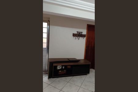 6_photo/94dce29607.df2406aa61ba3211-ATLAS-d4bbc0e2-37a5-43b1-a47a-8d9cb818fa8f.jpg de casa à venda com 3 quartos, 230m² em Cidade Industrial de Curitiba, Curitiba