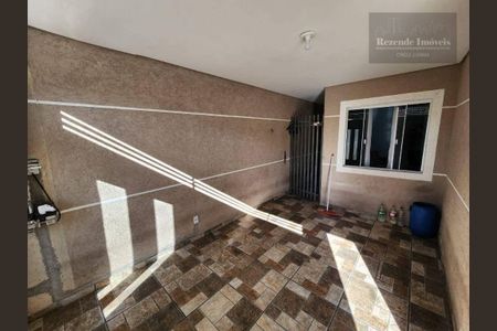 6_photo/94dce296fd.2825de6e0775733d-ATLAS-20d3ba2f-c66a-4aca-82c9-e51fc8b09a9d.jpg de casa à venda com 3 quartos, 181m² em Cidade Industrial de Curitiba, Curitiba