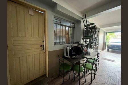 20_photo/94dce29727.811cb913c3dcb5cc-ATLAS-8e6c4e62-74e8-47ee-a19b-0b3cf36b5a0d.jpg de casa à venda com 6 quartos, 210m² em Cidade Industrial de Curitiba, Curitiba