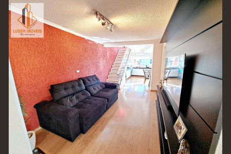 7_photo/94dce2bf29.27a900e001c278db-ATLAS-8ba8ee0b-cb83-4dfd-bd96-822774e7ce3c.jpg de casa à venda com 3 quartos, 180m² em Cidade Industrial de Curitiba, Curitiba