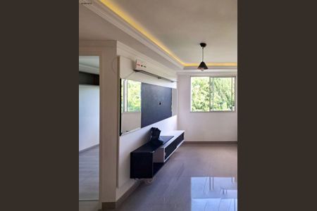 3_photo/94dce2bf37.90931b6d19a9c7e6-ATLAS-2e9234f5-aeec-4bde-bafc-878ccf3fbe07.jpg de apartamento à venda com 2 quartos, 47m² em Cidade Industrial de Curitiba, Curitiba