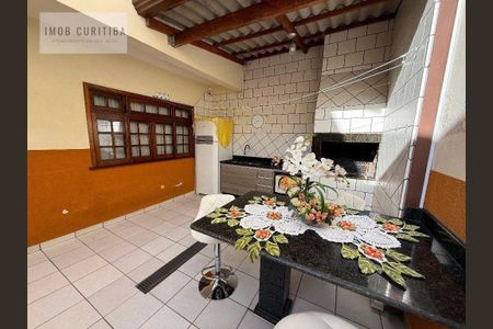 24_photo/94dce2bfb9.17e1319bee992368-ATLAS-96ad03df-4deb-4f93-829a-c929be6434a1.jpg de casa à venda com 3 quartos, 190m² em Cidade Industrial de Curitiba, Curitiba