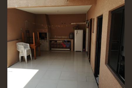 19_photo/94dce2bfc7.0bf895571deddd4a-ATLAS-583bc7ea-b6d3-44e0-a6f4-3eb26359ac7f.jpg de casa à venda com 3 quartos, 210m² em Cidade Industrial de Curitiba, Curitiba