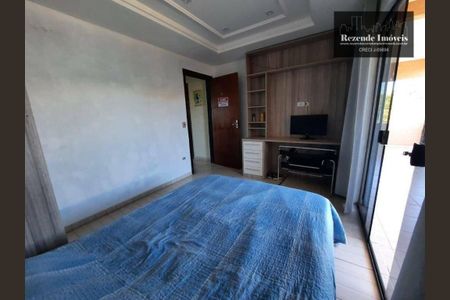 11_photo/94dce2bfc7.68369ce52f67a093-ATLAS-a76cfa0a-c301-477a-a41b-3a6d20b810f2.jpg de casa à venda com 3 quartos, 209m² em Cidade Industrial de Curitiba, Curitiba