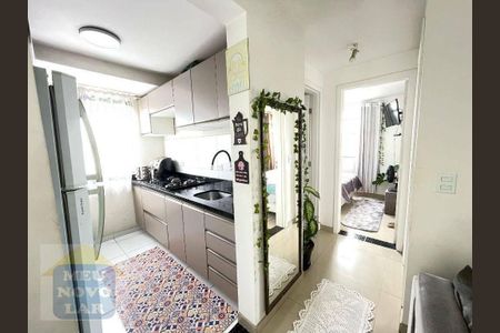 27_photo/94dce2c269.594b73dcf6223e2a-ATLAS-c88c1f76-4605-4972-b7d1-9756cec8d19e.jpg de apartamento à venda com 2 quartos, 42m² em Cidade Industrial de Curitiba, Curitiba