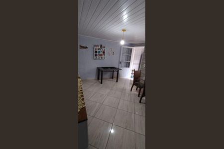 5_photo/94dce2c5b9.df2406aa61ba3211-ATLAS-a5a12c78-287a-4896-aac1-e8c5763736db.jpg de casa à venda com 3 quartos, 100m² em Cidade Industrial de Curitiba, Curitiba