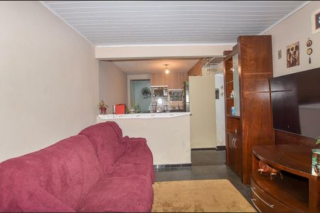 5_photo/94dce2c72f.8f8d50af5cfbf604-ATLAS-103364d3-02eb-47ab-9d78-704429f50cf8.jpg de casa à venda com 2 quartos, 40m² em Cidade Industrial de Curitiba, Curitiba