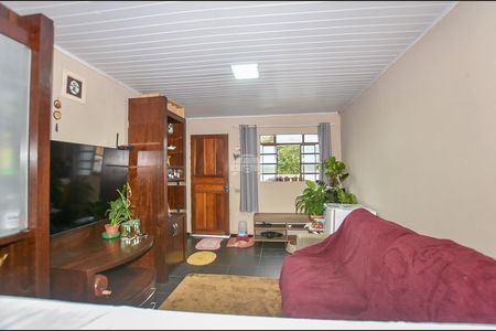 4_photo/94dce2c72f.8f8d50af5cfbf604-ATLAS-eed84e16-69fb-485f-b924-65e79b7a1e9c.jpg de casa à venda com 2 quartos, 40m² em Cidade Industrial de Curitiba, Curitiba