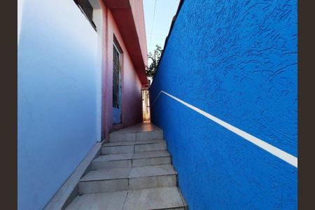 3_photo/94dce2c79f.4cea1a0b3f6bbd2f-ATLAS-207e784d-ca8c-46b5-919f-8f9cde3e4e96.jpg de casa à venda com 6 quartos, 180m² em Cidade Industrial de Curitiba, Curitiba