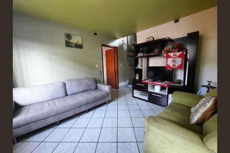 6_photo/94dce2c79f.4cea1a0b3f6bbd2f-ATLAS-29bab063-b7e0-4e40-9be1-c3e4d14dab1f.jpg de casa à venda com 6 quartos, 180m² em Cidade Industrial de Curitiba, Curitiba