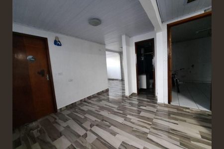 8_photo/94dce2c79f.4cea1a0b3f6bbd2f-ATLAS-3c2ddac4-017f-410d-9d81-470ecaa60dcc.jpg de casa à venda com 6 quartos, 180m² em Cidade Industrial de Curitiba, Curitiba