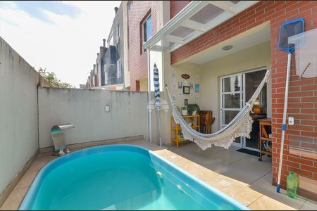 11_photo/94dce2cd81.47bc2b5dca34412d-ATLAS-c507bdb8-d5b7-4ffa-a041-4b0b1afef3b3.jpg de casa à venda com 3 quartos, 155m² em Cidade Industrial de Curitiba, Curitiba