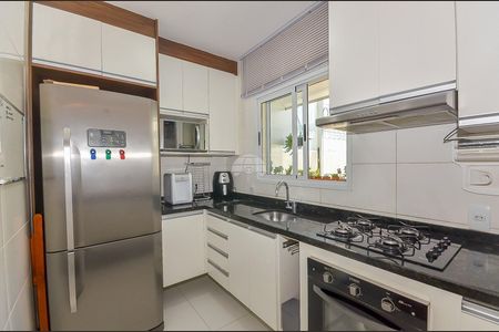 4_photo/94dce2cd81.47bc2b5dca34412d-ATLAS-ea58eb32-bb40-4470-aebd-5a9613df9af9.jpg de casa à venda com 3 quartos, 155m² em Cidade Industrial de Curitiba, Curitiba