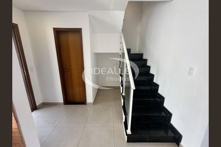 8_photo/94dce2cd81.f2bfaed4af7a5e8b-ATLAS-09b06fa8-2903-4a60-8b5c-989f0d4c98f3.jpg de casa para alugar com 3 quartos, 128m² em Cidade Industrial de Curitiba, Curitiba