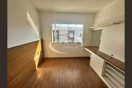 15_photo/94dce2cd81.f2bfaed4af7a5e8b-ATLAS-2df7fab6-a66a-4cd5-9cf8-9d2a63e6c850.jpg de casa para alugar com 3 quartos, 128m² em Cidade Industrial de Curitiba, Curitiba