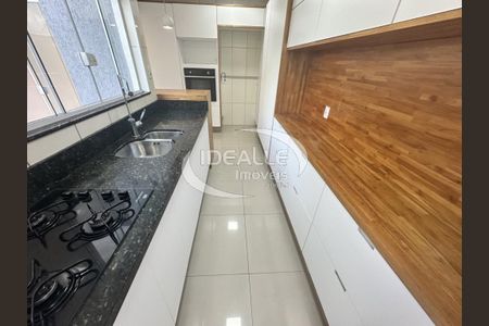 10_photo/94dce2cd81.f2bfaed4af7a5e8b-ATLAS-ecfb6b43-0eab-44de-b0e7-e8662092663a.jpg de casa para alugar com 3 quartos, 128m² em Cidade Industrial de Curitiba, Curitiba