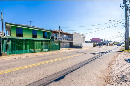 2_photo/94dce2d201.f8b5319c31ea9539-ATLAS-b85d2e71-3f16-4d60-b4de-098539bb414e.jpg de casa à venda com 4 quartos, 200m² em Cidade Industrial de Curitiba, Curitiba