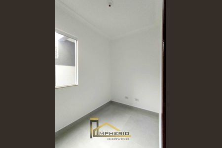 13_photo/94dce2d587.e169e93d58cd63d8-ATLAS-f97e80ae-10ce-451a-8829-8b3f6ec16d75.jpg de casa à venda com 2 quartos, 47m² em Cidade Industrial de Curitiba, Curitiba