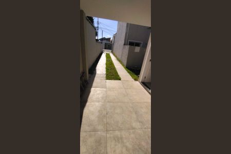 6_photo/94dce2de01.1ad5fb952b026013-ATLAS-65efe14e-7c59-4b5e-8ba0-b40a52583cb6.jpg de casa à venda com 3 quartos, 120m² em Fazendinha, Curitiba