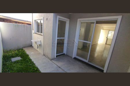 12_photo/94dce2de01.1ad5fb952b026013-ATLAS-a530056f-ea7e-4f70-806f-49e6a4a29c39.jpg de casa à venda com 3 quartos, 120m² em Fazendinha, Curitiba