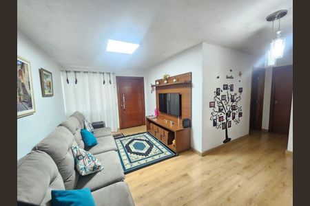 11_photo/94dce2dff9.2008f600ea595daf-ATLAS-882e6196-ecb7-4bc7-a52b-15d8e3f61da6.jpg de casa à venda com 3 quartos, 80m² em Fazendinha, Curitiba