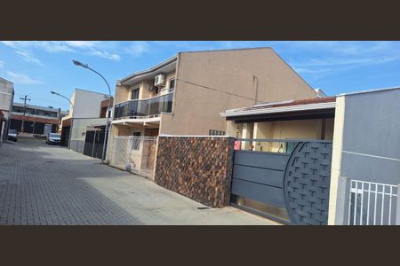 11_photo/94dce2dff9.2008f600ea595daf-ATLAS-c5f9108e-bbf2-4b4c-8abb-bf7b0e2666e0.jpg de casa à venda com 3 quartos, 80m² em Fazendinha, Curitiba