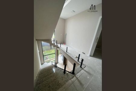 10_photo/94dce2e065.5afd90b9c05d4dec-ATLAS-1e464bc8-2eff-4d8c-9c10-13f72145f4fb.jpg de casa à venda com 3 quartos, 146m² em Fazendinha, Curitiba