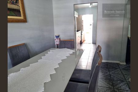 11_photo/94dce2e0b1.0b41dd9f8e6ad8d9-ATLAS-0912c2c5-928e-4a2d-bbbf-d8f9fb1e86d2.jpg de casa à venda com 3 quartos, 78m² em Fazendinha, Curitiba