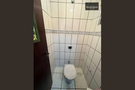 10_photo/94dce2e0d7.abcee04bcd3130c3-ATLAS-6ff5eb00-5197-4db4-9008-a7e3cad34b0d.jpg de casa à venda com 6 quartos, 368m² em Fazendinha, Curitiba