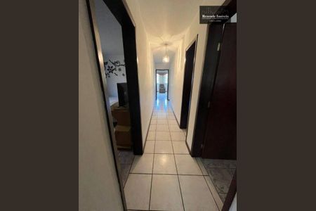 1_photo/94dce2e0d7.abcee04bcd3130c3-ATLAS-7ee19abe-aace-43eb-93a6-0a91a39068bb.jpg de casa à venda com 6 quartos, 368m² em Fazendinha, Curitiba