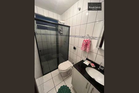 2_photo/94dce2e0d7.abcee04bcd3130c3-ATLAS-d1616418-bf6b-4fed-bbd6-a8350285fc74.jpg de casa à venda com 6 quartos, 368m² em Fazendinha, Curitiba