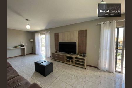 6_photo/94dce2e0d7.abcee04bcd3130c3-ATLAS-d7fac166-9fbe-4a2c-973f-f01860f3ac8d.jpg de casa à venda com 6 quartos, 368m² em Fazendinha, Curitiba