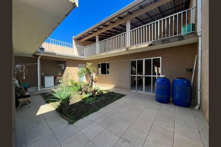 12_photo/94dce2e0d7.ae537c11cfa6cc3a-ATLAS-e67ba4a0-8d36-4f34-be00-b55337a3ebf1.jpg de casa à venda com 6 quartos, 368m² em Fazendinha, Curitiba