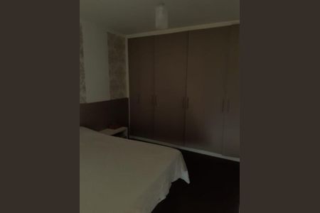 3_photo/94dce2e16b.42c91628abb04e14-ATLAS-1c5132bf-42a8-4c60-8d5a-756b758d1c4e.jpg de casa à venda com 3 quartos, 150m² em Fazendinha, Curitiba