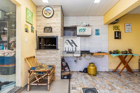 21_photo/94dce2e269.c74d3e0c457d7f23-ATLAS-49fd6e65-52ef-4ebd-a5da-239430be0a92.jpg de casa à venda com 3 quartos, 120m² em Fazendinha, Curitiba