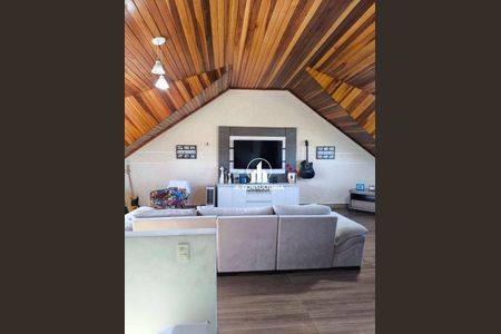 9_photo/94dce2e285.7e2ea02b9085bf9d-ATLAS-db886637-7481-41ec-985a-8ecc176c0c05.jpg de casa à venda com 3 quartos, 200m² em Fazendinha, Curitiba