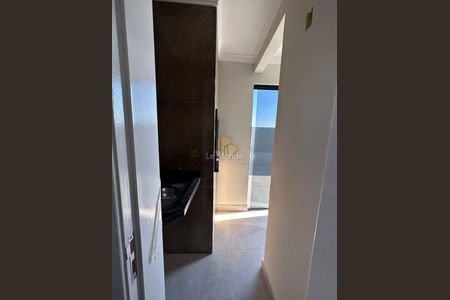 27_photo/94dce2e2cf.e5c1dbf3952ec410-ATLAS-84f8585d-8961-4abb-8f8b-769a1896ab94.jpg de casa à venda com 3 quartos, 123m² em Fazendinha, Curitiba