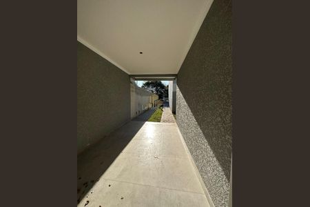 36_photo/94dce2e2cf.e5c1dbf3952ec410-ATLAS-ff8a1819-898e-4283-a125-c3fcf2858abd.jpg de casa à venda com 3 quartos, 123m² em Fazendinha, Curitiba