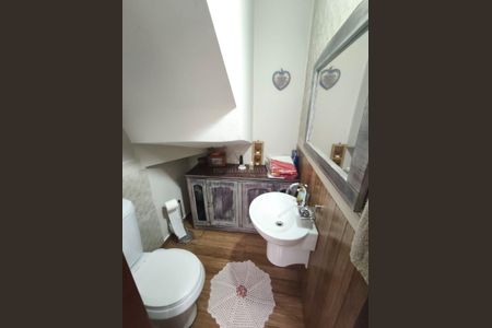 9_photo/94dce2e2f9.20b1407c08fdccdc-ATLAS-55098c1b-ac51-449e-a287-0c9c0cbfaba0.jpg de casa à venda com 3 quartos, 180m² em Fazendinha, Curitiba