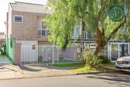 3_photo/94dce2e2f9.ec64b175066f932e-ATLAS-e090a48a-ef6f-4f3c-b09a-8f944e583903.jpg de casa à venda com 3 quartos, 180m² em Fazendinha, Curitiba